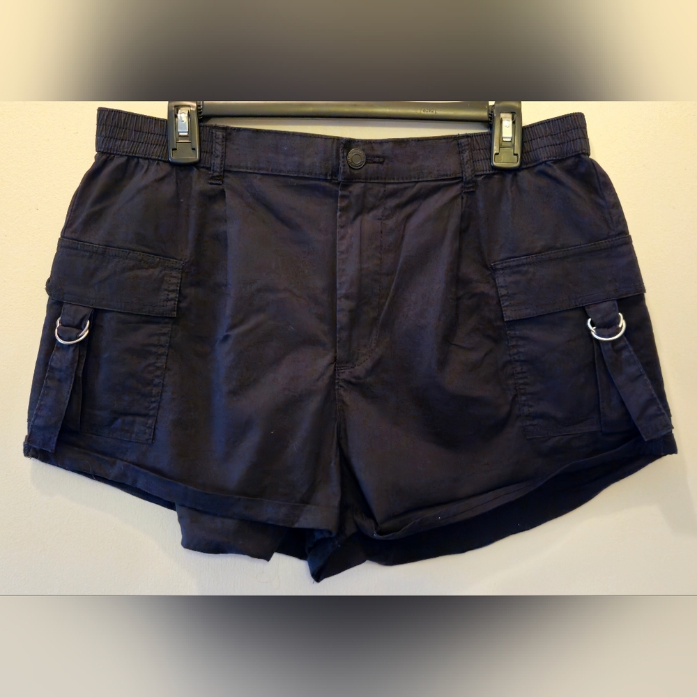 Vanilla Star Womens Black Cargo Shorts